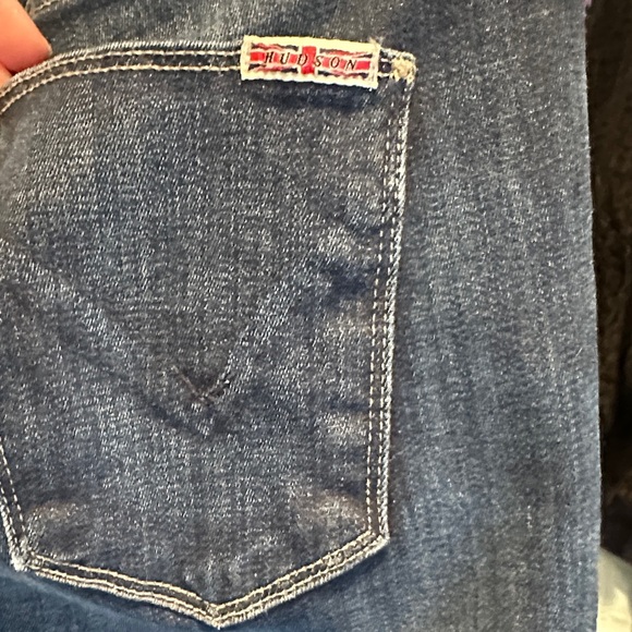 HUDSON Jeans Women's Straight Leg in Indigo, like new! Size 28 - Picture 4 of 8